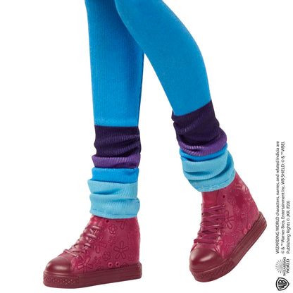 Mattel Harry Potter Luna Lovegood Păpușă de colecție 25 cm cu jachetă tweed, fustă și colanți, inclusiv Quibbler și Spectrespecs, cadou de la 6 ani