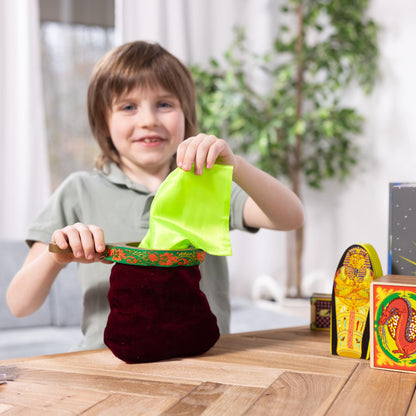 Melissa & Doug Set de magie Deluxe, 52 piese, 8+ ani