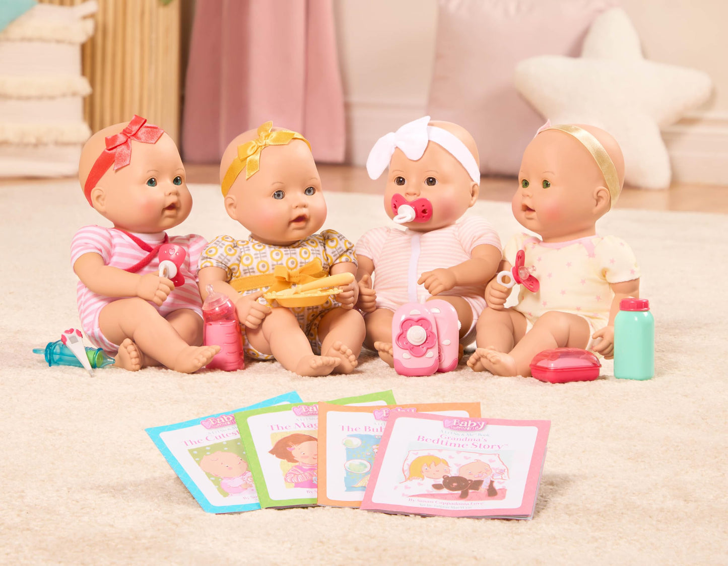 Păpușa Baby Sweetheart cu haine, suzetă și accesorii pentru baie – Păpușă moale și carte ilustrată în limba engleză – Jucărie pentru copii de la 2 ani