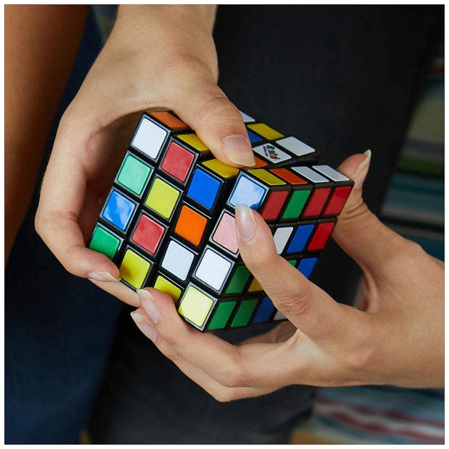 Cub Rubik’s 4x4 Master - Cubul 4x4 ultimativ pentru profesioniști în logică de la 8 ani, ideal pentru călătorii, calitate superioară, manevrare ușoară, culori strălucitoare.