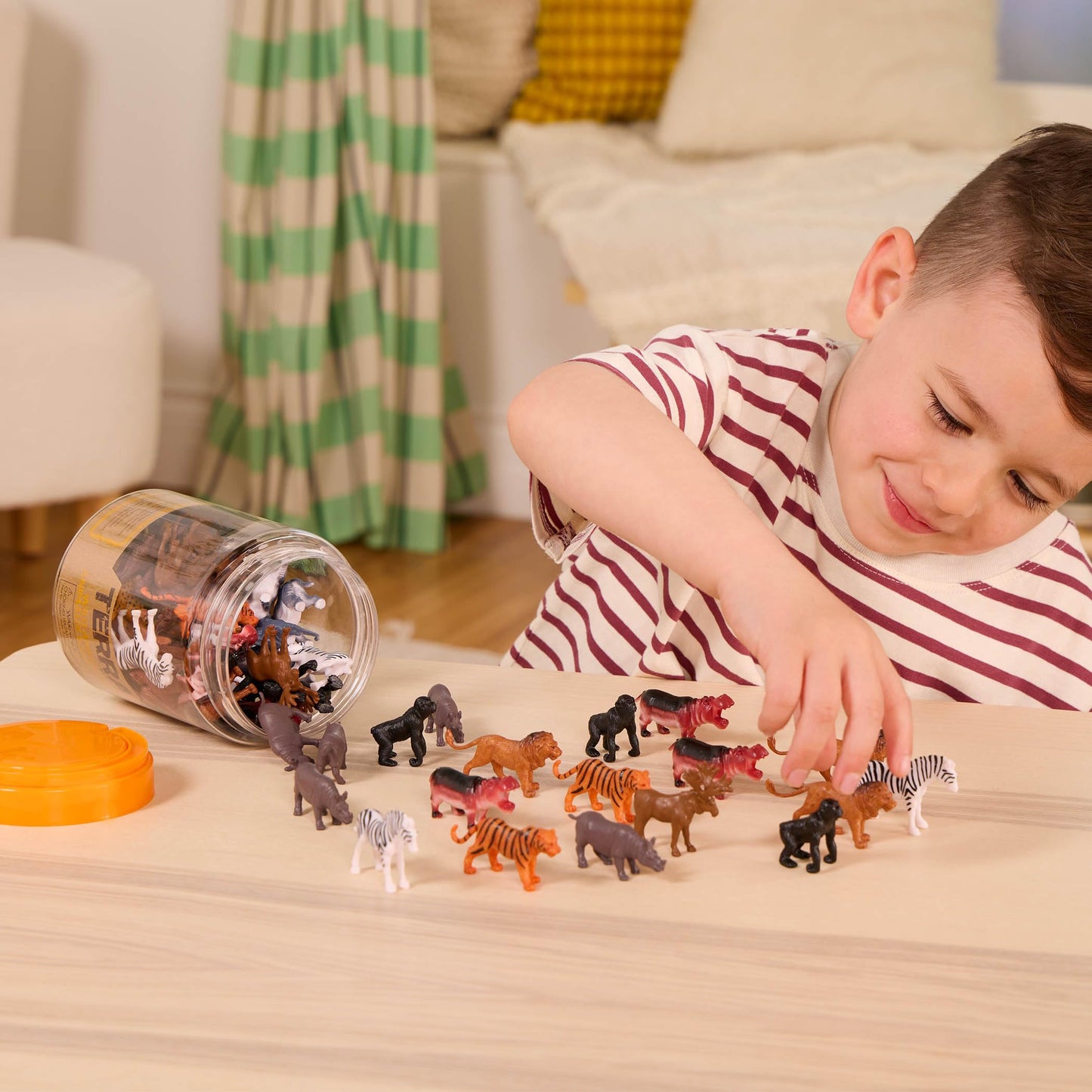 Terra by Battat Set 60 figurine animale sălbatice, 3+ ani