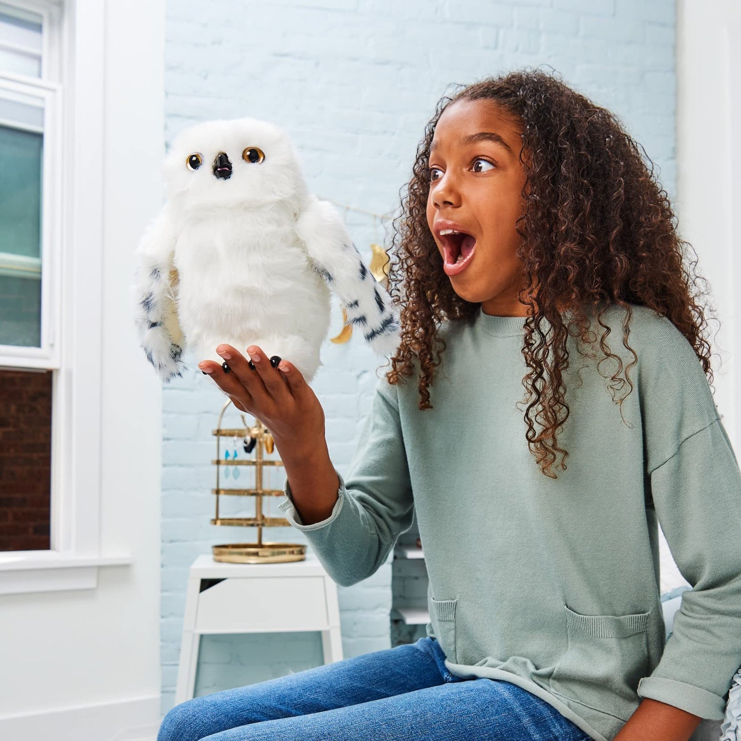 Jucarie interactiva Bufnita Hedwig din Harry Potter cu miscari si peste 15 sunete realiste, 23cm, 5 ani+