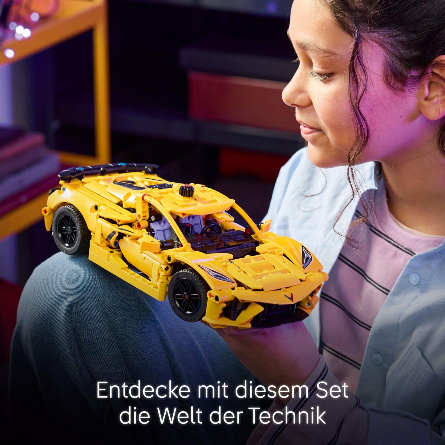 LEGO Technic 42205 Chevrolet Corvette Stingray Set de construcție 732 piese pentru copii de la 9 ani