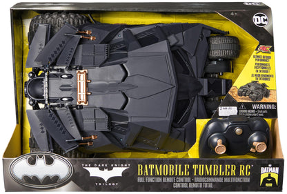 DC Comics - Batman Tumbler RC, vehicul radio controlat în designul trilogiei The Dark Knight, scală 1:15, pentru fani mari și mici de la 4 ani.