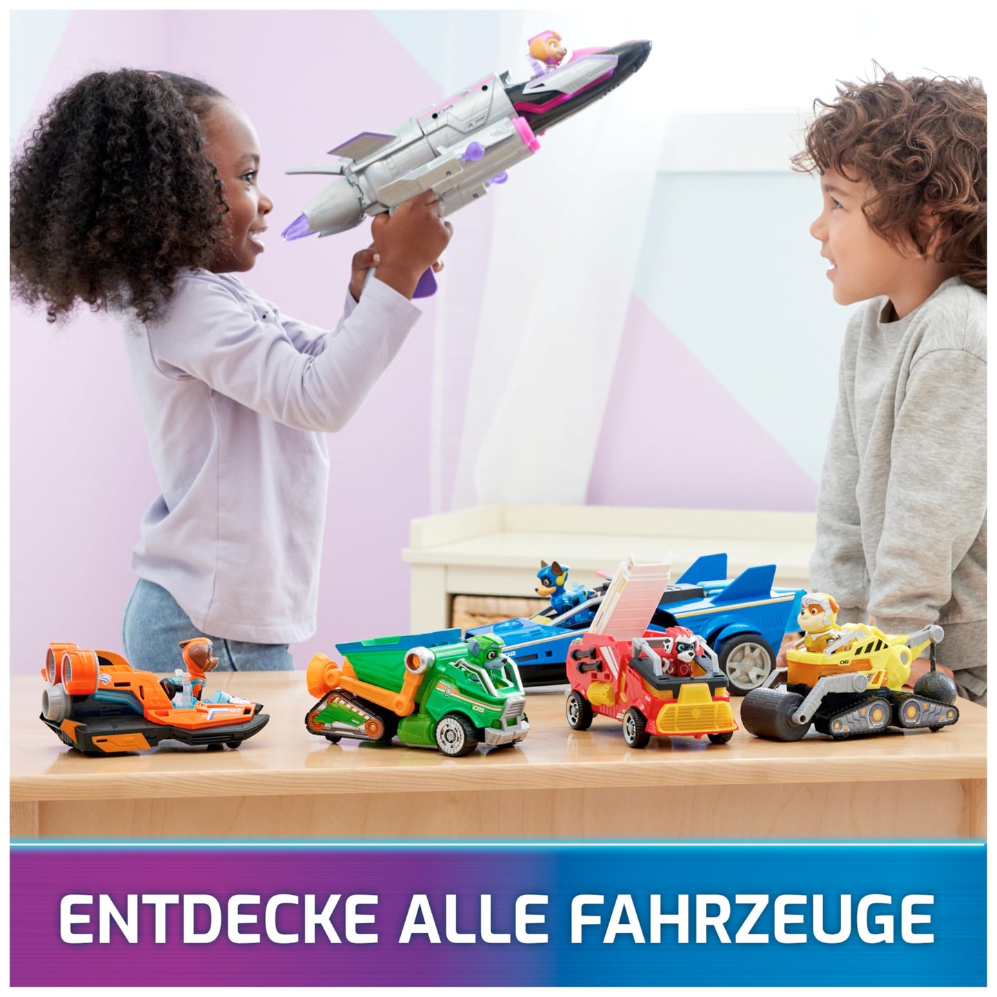 PAW Patrol: Filmul Mighty, Vehicul de Supererou Skye cu Figurina Câine, Avion cu Efecte de Lumină și Sunet, Jucărie pentru Copii de la 3 Ani