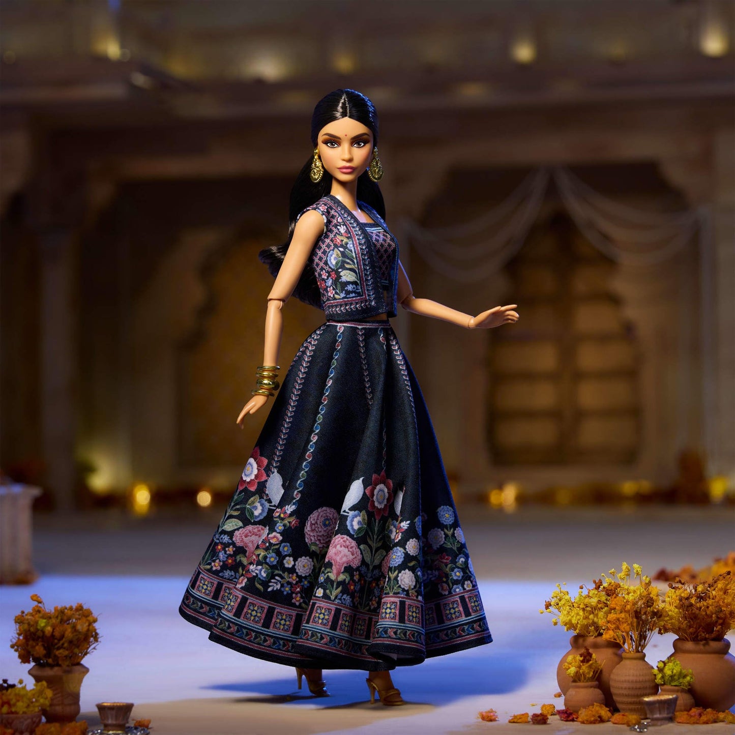 Barbie HRM91 Păpușă Diwali cu Rochie Anita Dongre Festivalul Luminilor