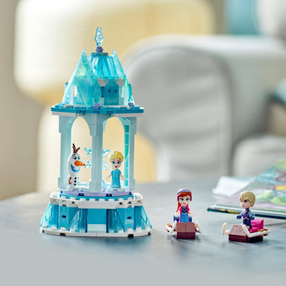 LEGO Disney Princess - Caruselul magic al Annei și Elsei, jucărie inspirată de Palatul de Gheață Frozen, cu 3 figurine iconice și figura lui Olaf 43218