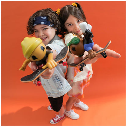 Tech Deck Sk8 Crew Set de fingerboard cu figurina skater detașabilă compatibilă cu alte fingerboard-uri de la 5 ani