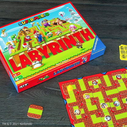 Ravensburger 26063 Joc de societate Labirintul Nebun Super Mario cu figurine Super Mario 7+ ani