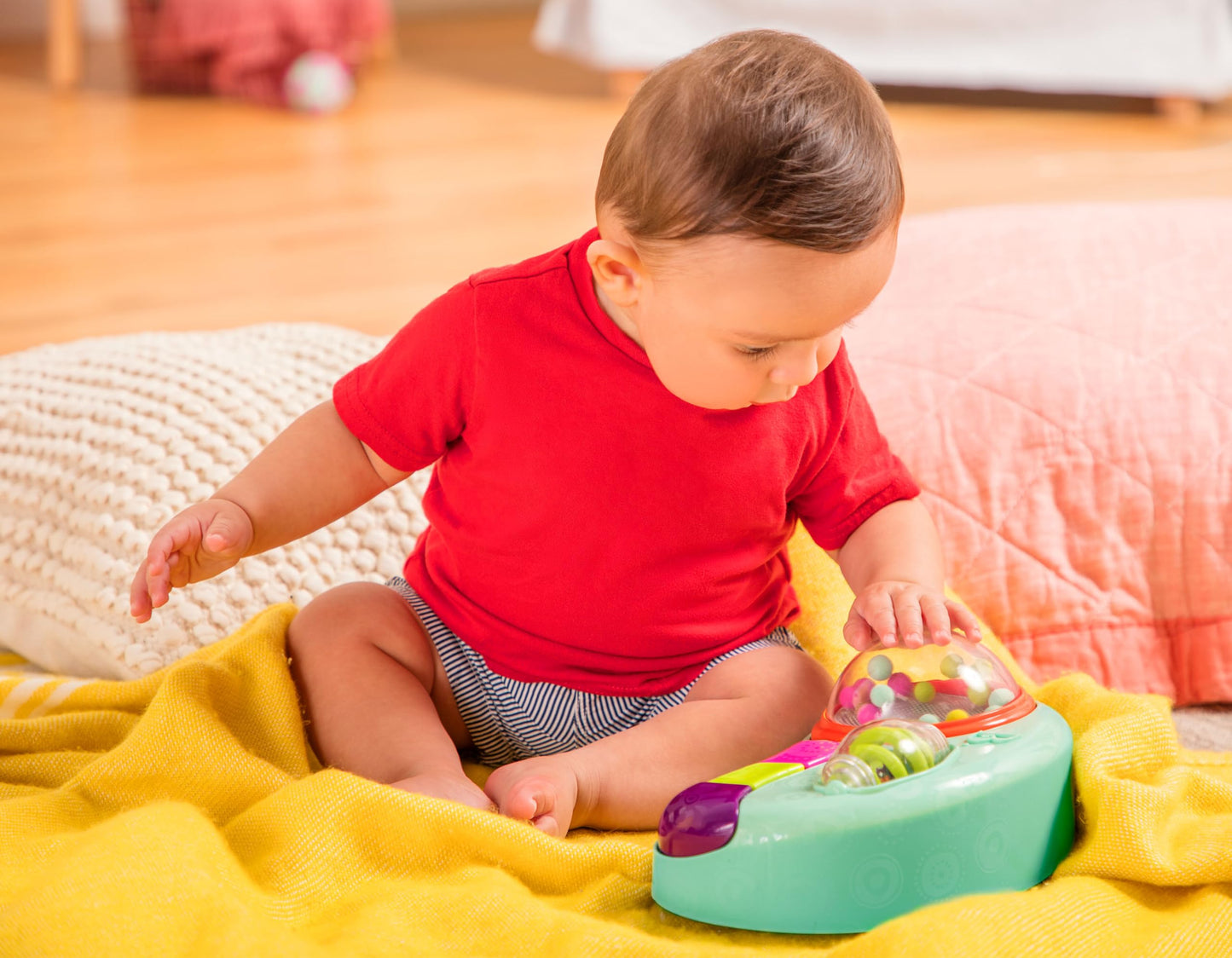 B. toys – Jucărie pentru bebeluși pentru scaunul de masă – Jucărie cu ventuză cu muzică, lumini, sunete – Jucărie senzorială – Jucărie motrică Activitate pentru bebeluși – de la 6 luni – Whirly Pop