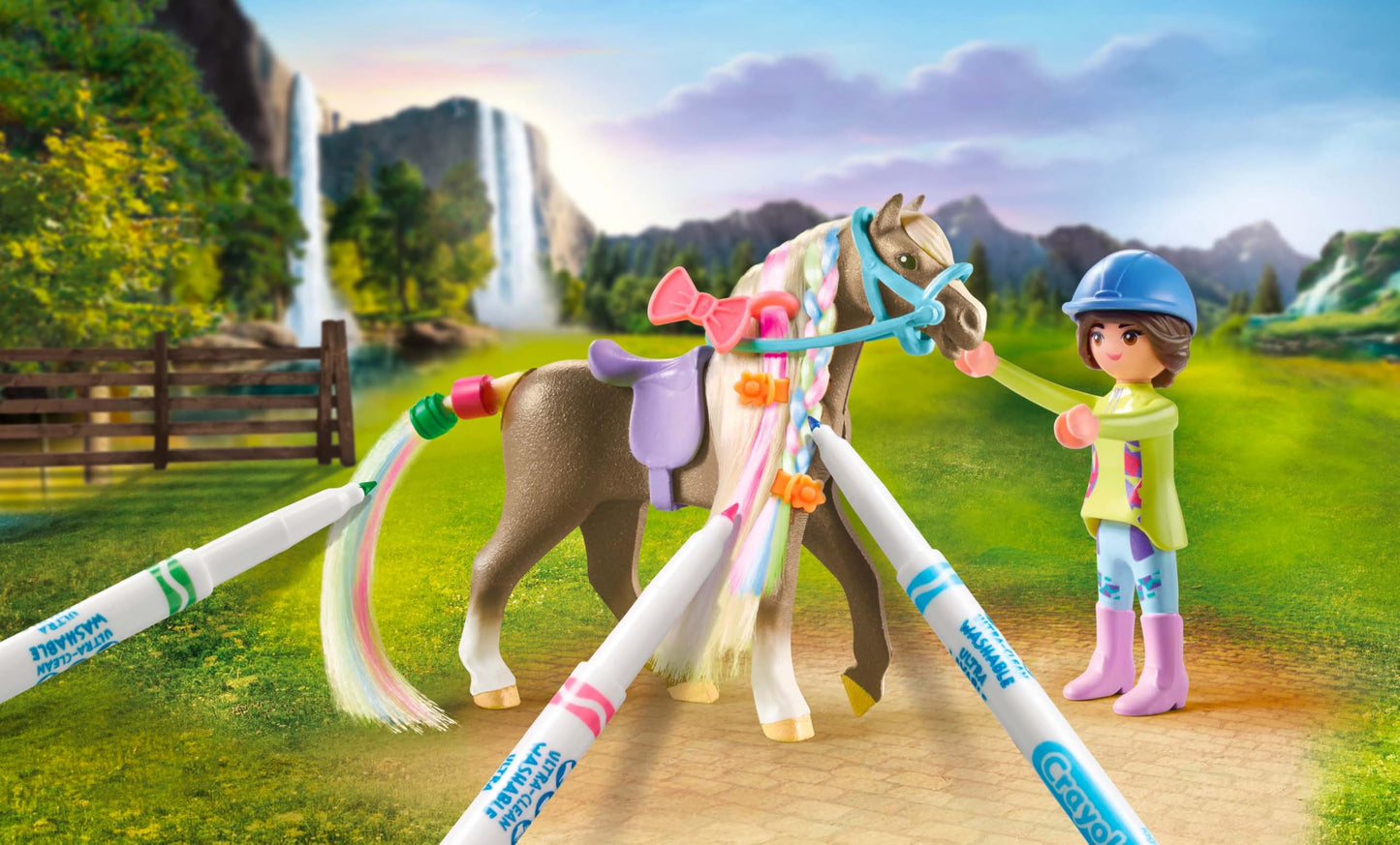 PLAYMOBIL Horses of Waterfall Set creativ cu cal și markere Crayola pentru copii de la 5 ani