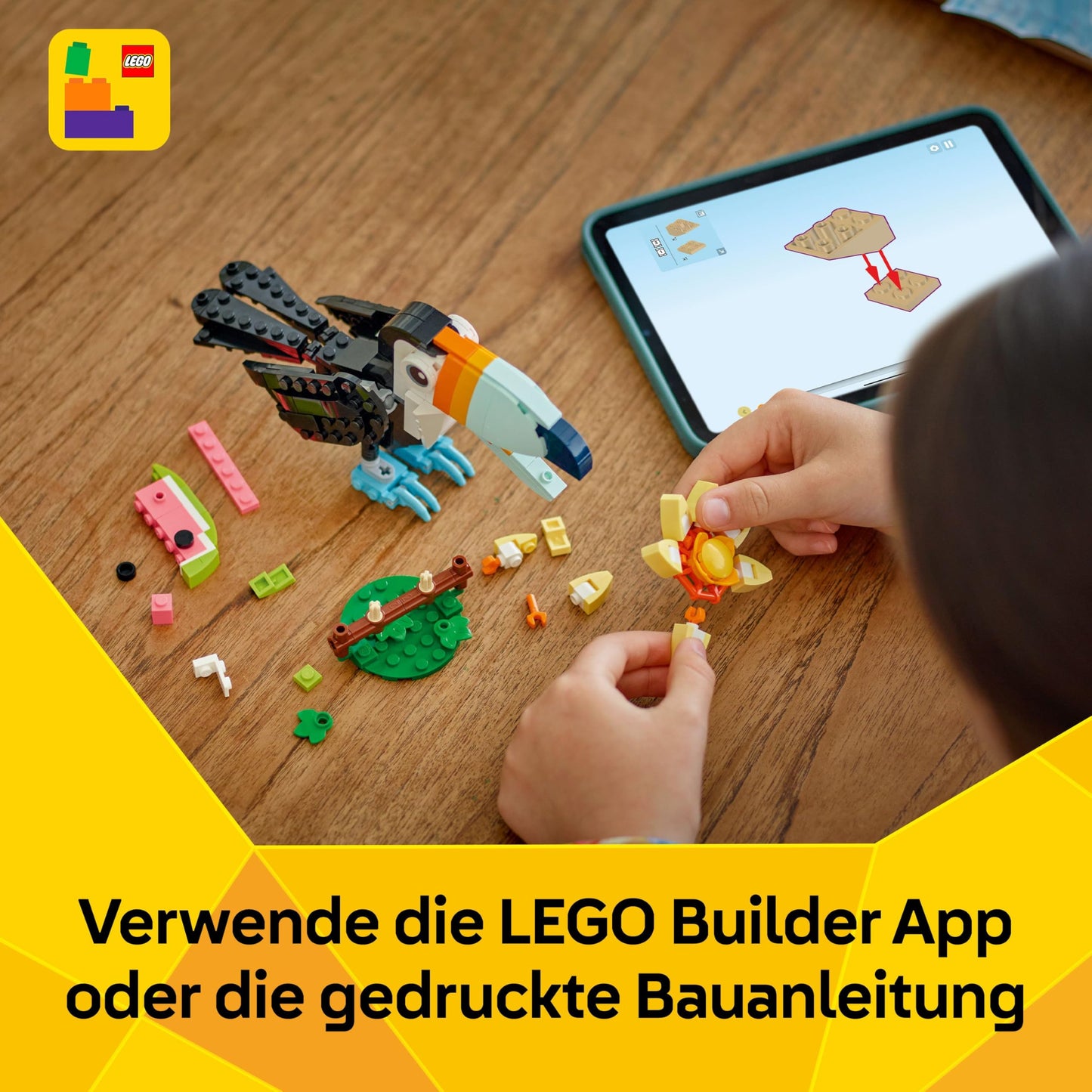 LEGO Creator Animale Sălbatice: Tucan Tropical - Jucărie 3-in-1 care se transformă în Figurina Fluture sau Pește - Jucărie Creativă - Cadou pentru Fete și Băieți de la 7 Ani 31173