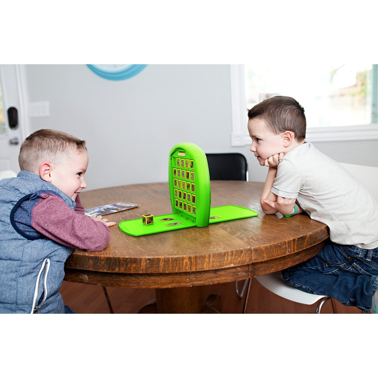 Top Trumps Match Dinosaurs Joc de societate cu dinozauri 5 dinozauri la rând de la 4 ani
