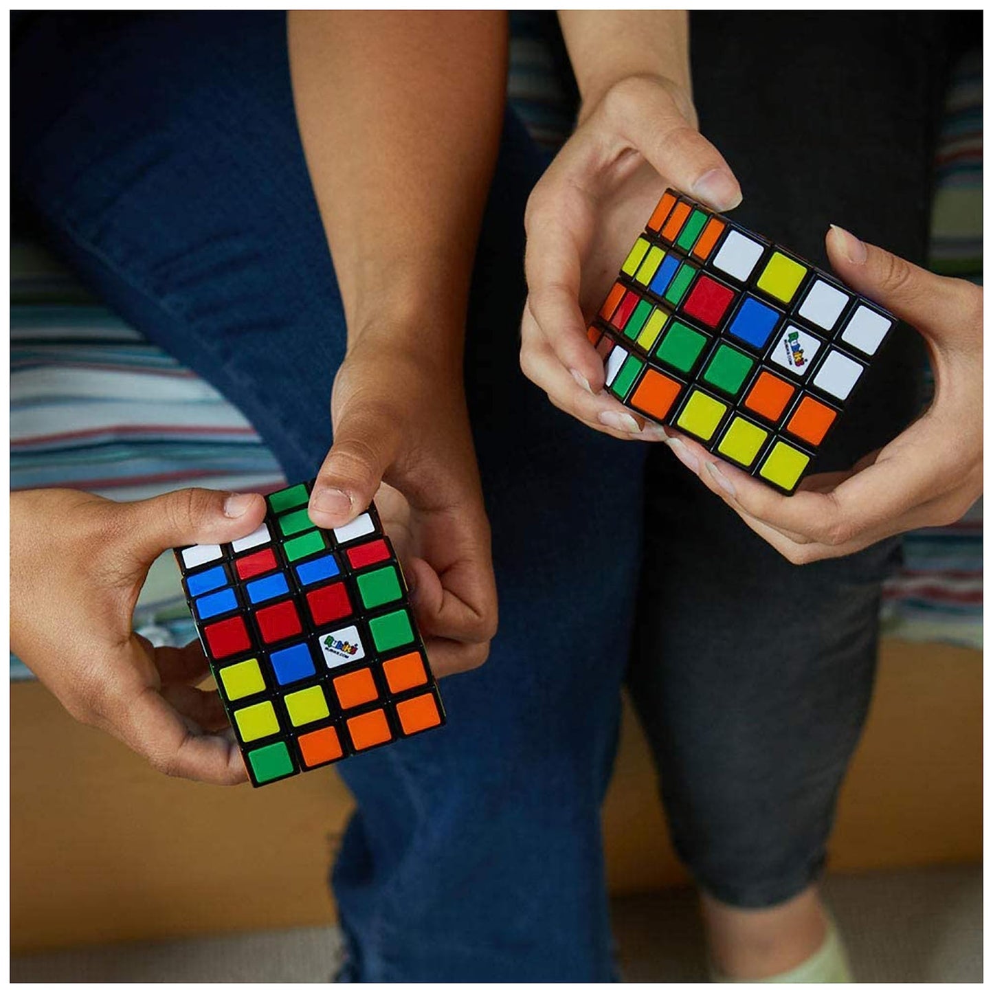 Cub Rubik’s 4x4 Master - Cubul 4x4 ultimativ pentru profesioniști în logică de la 8 ani, ideal pentru călătorii, calitate superioară, manevrare ușoară, culori strălucitoare.