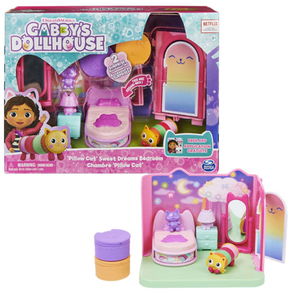 DREAMWORKS GABBY'S DOLLHOUSE - Deluxe Raion, Sweet Dreams, Dormitor cu Pisica Pufoasă, 3 Mobilier și 2 Cutii Surpriză cu Accesorii, pentru copii de la 3 ani