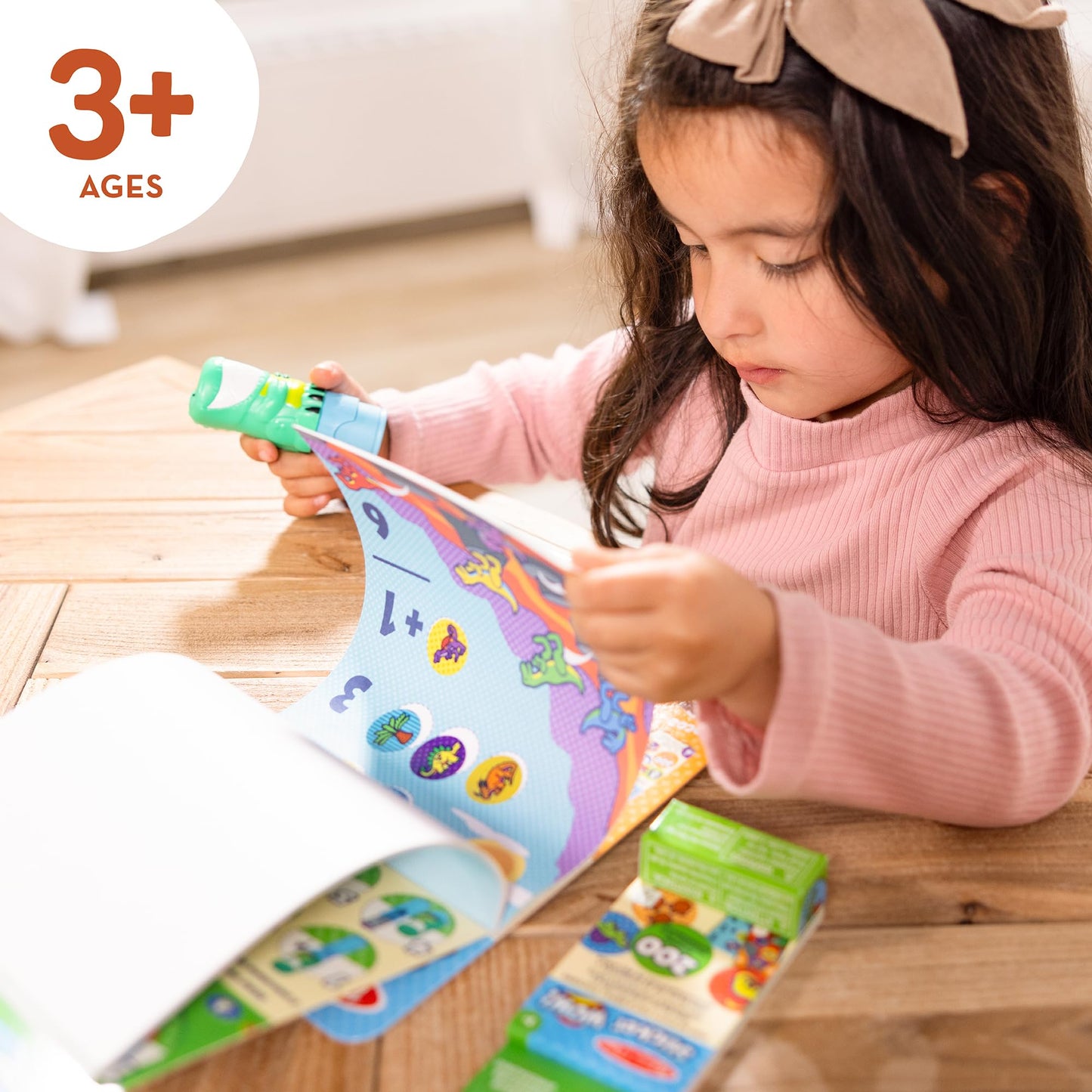 Melissa & Doug Set Ștampile Sticker Wow Dinozauri, 3+ ani