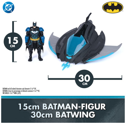 DC Comics Batman Ninja Set de joacă Batwing cu lansator de proiectile și păpușă de acțiune 15 cm pentru copii de la 4 ani