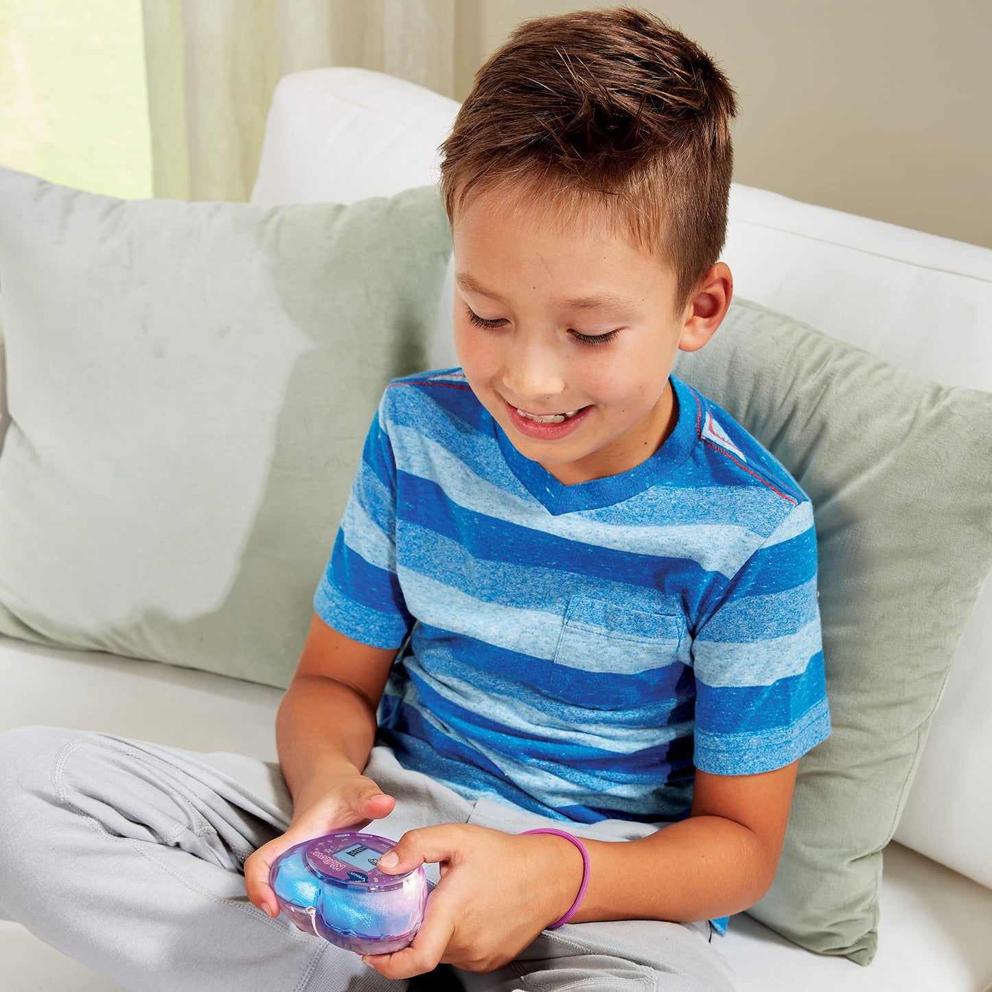 VTech KidiLove – Animal de companie magic în inimă luminoasă – Cu efecte de lumină, muzică și jocuri – Pentru copii de 5-10 ani