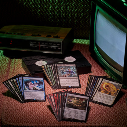 Magic: The Gathering Duskmourn Set de cărți Commander cu 4 deck-uri
