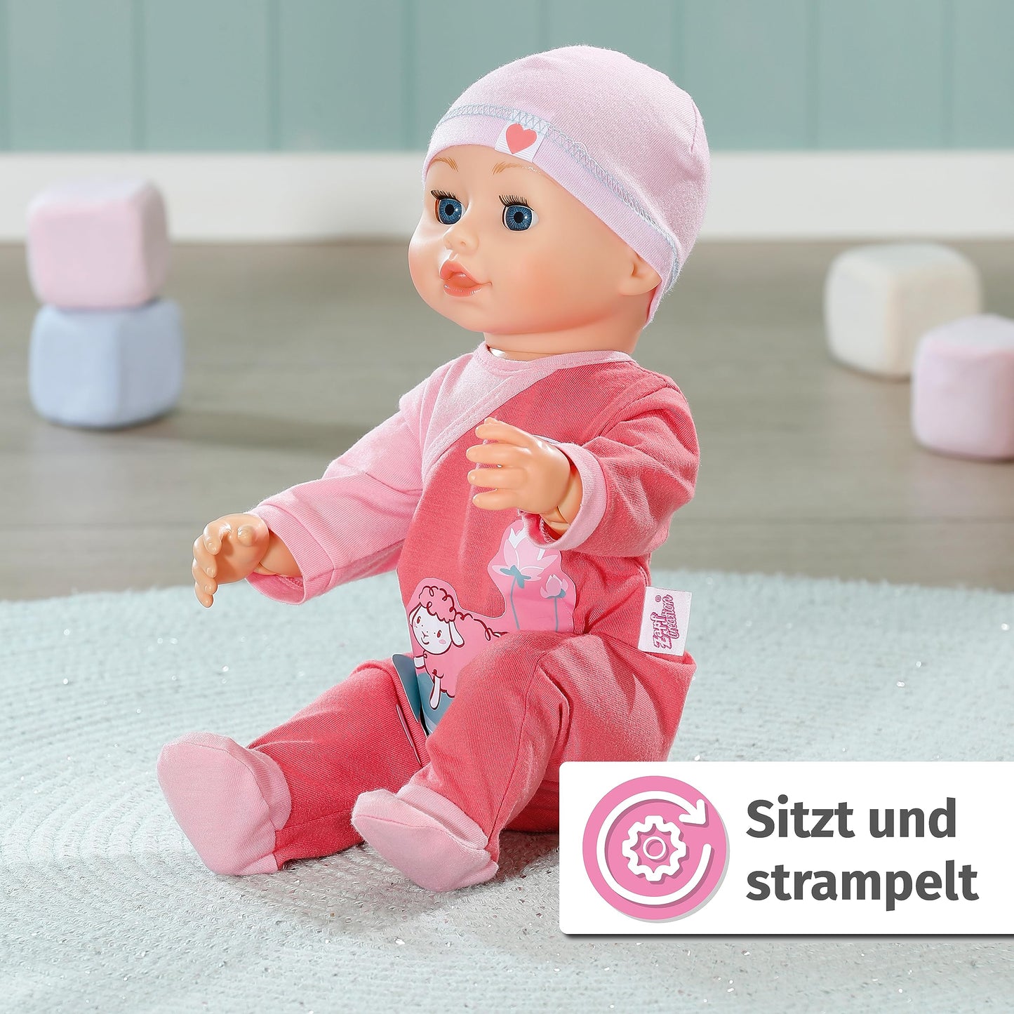 Baby Annabell Emily - Păpușă de mers și târât, 43 cm, cu sunete, salopetă roz și căciuliță, 710623 Zapf Creation