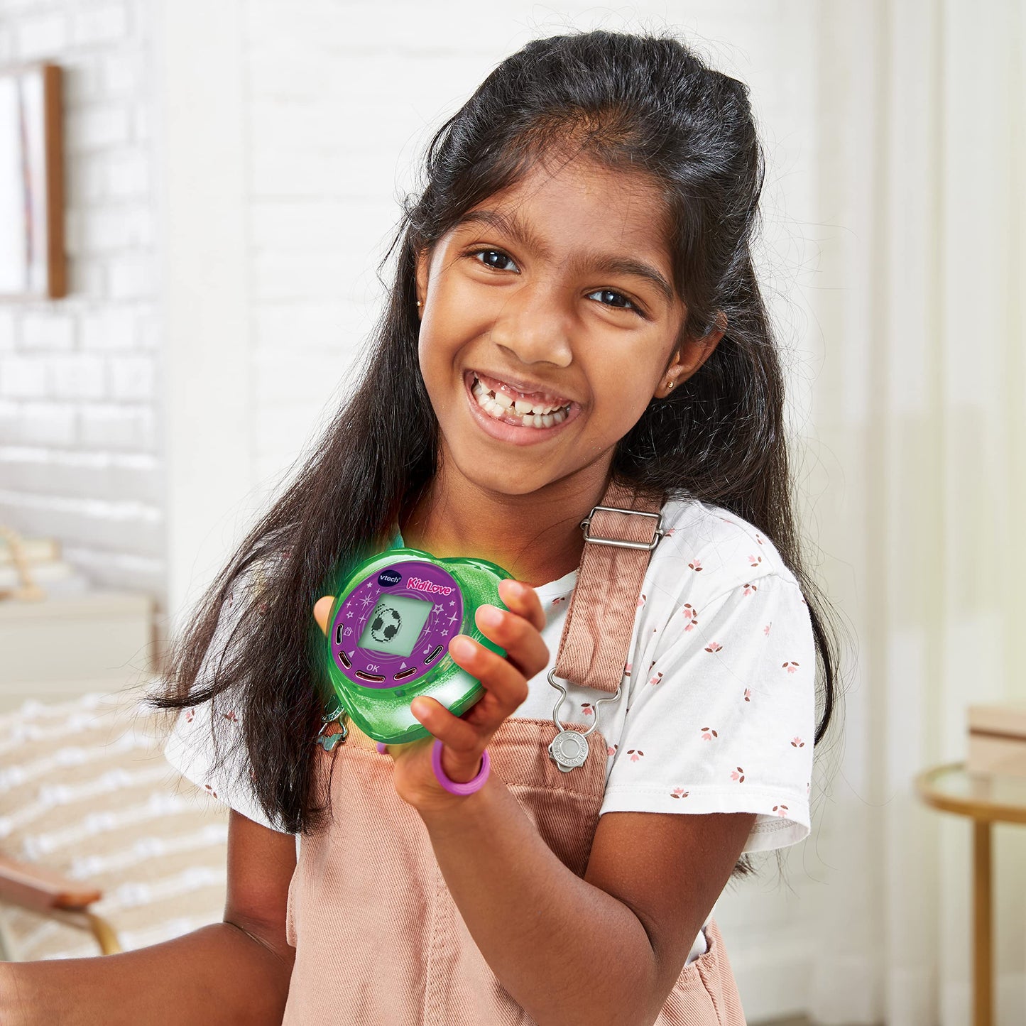 VTech KidiLove – Animal de companie magic în inimă luminoasă – Cu efecte de lumină, muzică și jocuri – Pentru copii de 5-10 ani